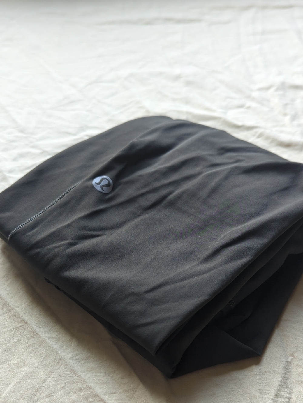 4 Olive Green Lulu Fast And Free Tights - Picture 5 of 5